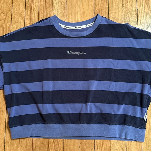 Champion cropped sweatshirt size M 100% cotton - Picture 3 of 4